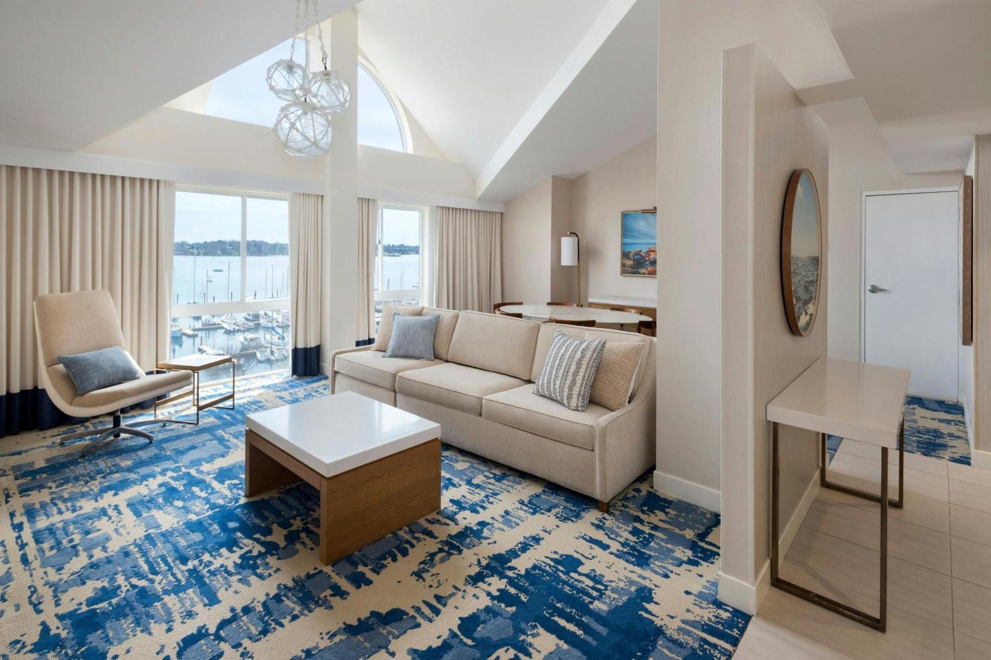 Marriott & Hotel 4*