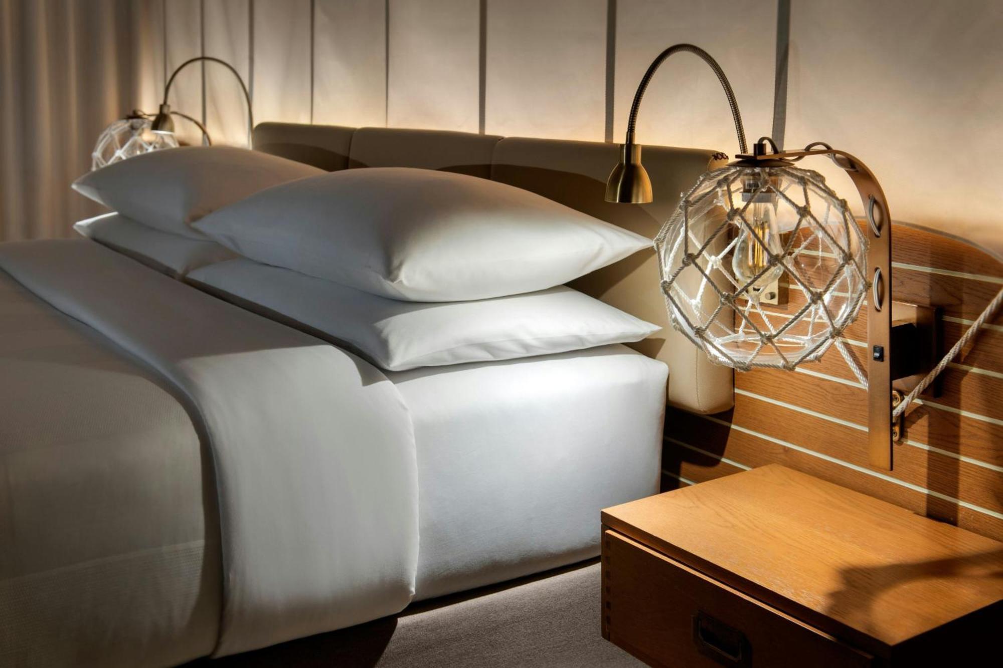 Marriott & Hotel 4*