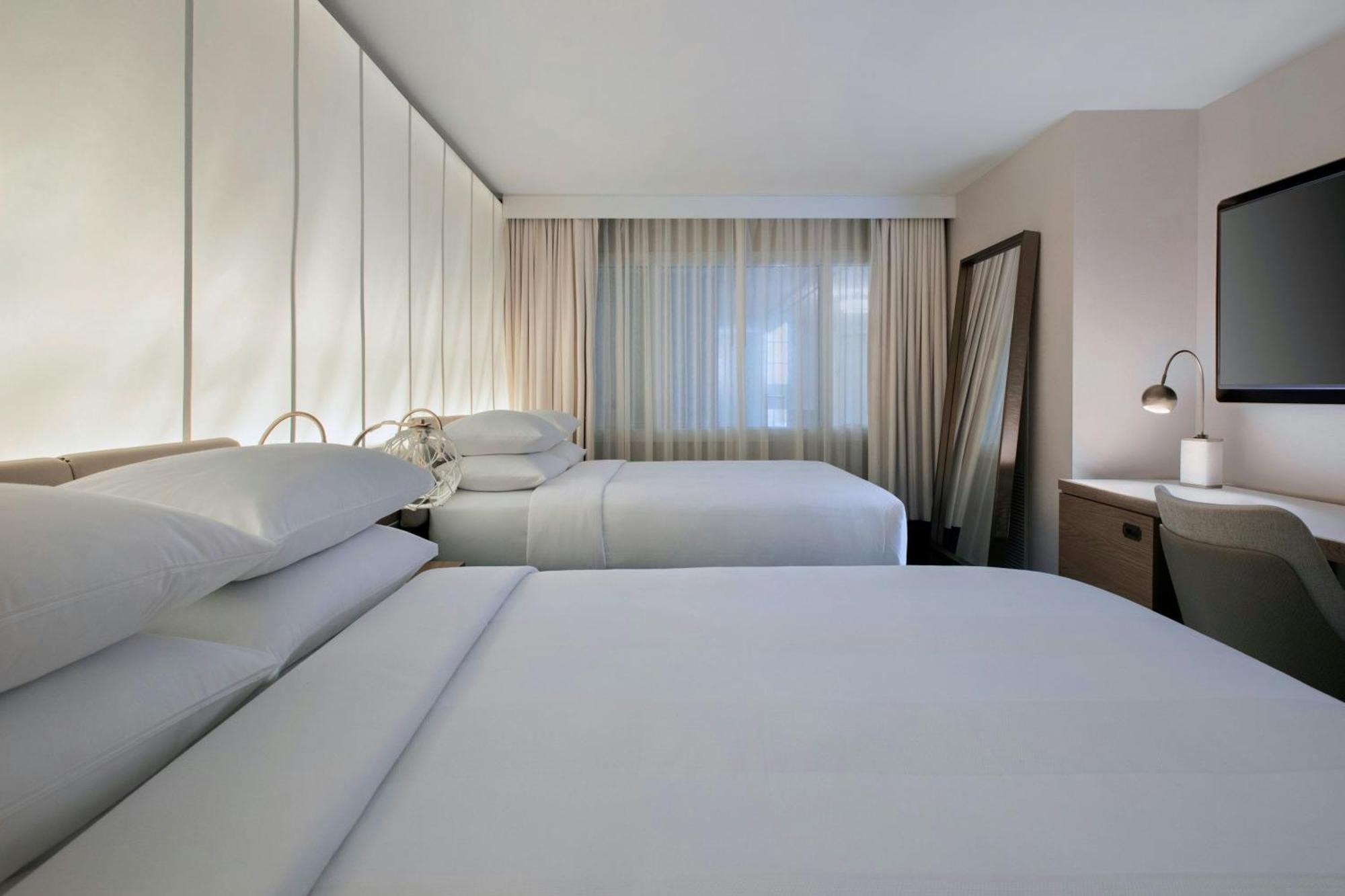 Marriott &